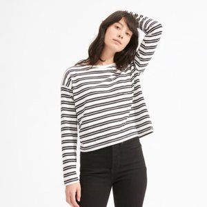 Everlane Organic Cotton Long-Sleeve Box-Cut Pocket Tee Size Small